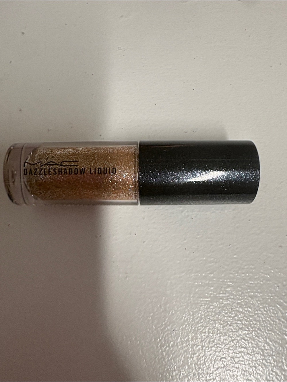 MAC Cosmetics Dazzleshadow Liquid Glitter - Gold Sparkle